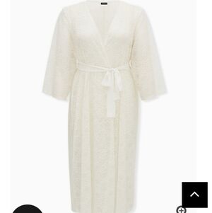 🆕ECRU/CREAM LACE SELF TIE LONG ROBE
